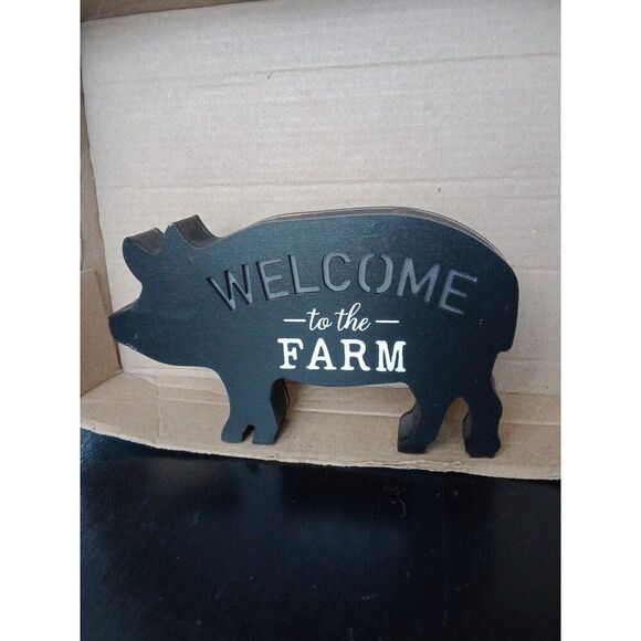 Small Farm Pig Light-Up Welcome Standing Sign - Picture 2 of 2